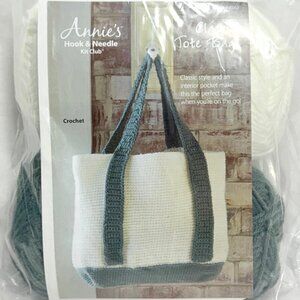 Annies Hook & Needle Kit Club Crochet Classic Tote Bag Kit - New